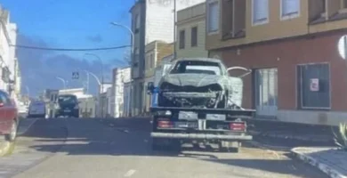 Encuentran un cuerpo carbonizado en un coche en Montijo