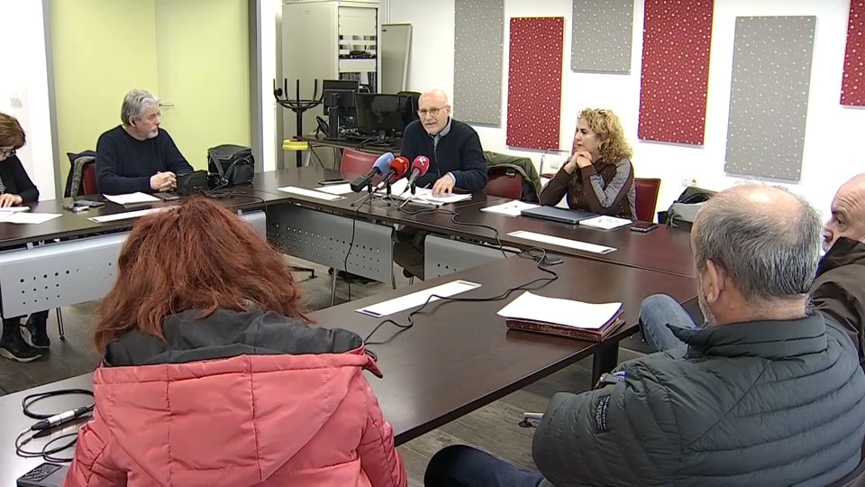 Docentes e investigadores de la UEx demandan negociación colectiva