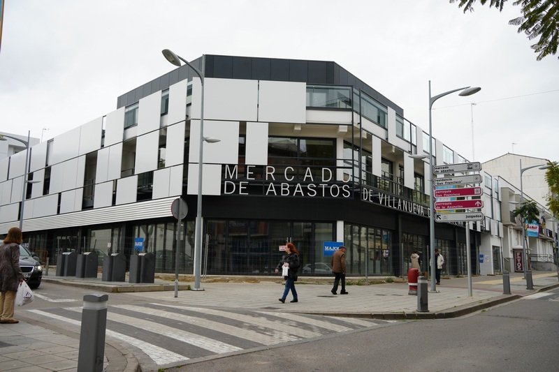El Ayuntamiento dispone ya del mercado de abastos, tras la recepción de las obras este viernes 7