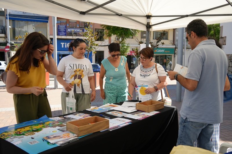 Talleres, mesas informativas o muestras de fotoprotectores, actividades de la campaña de prevención de cáncer de piel “Cuida tu piel”