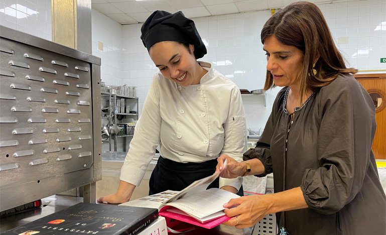 Plasencia acoge la final del Certamen Regional de Repostería el próximo 29 de septiembre en la Escuela Municipal de Cocina