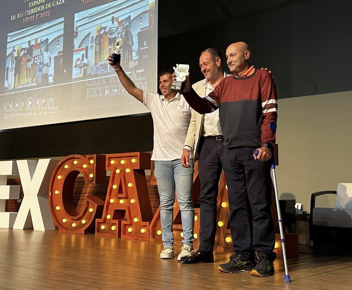 La Junta apuesta por la profesionalización en caza y pesca en Feciex
