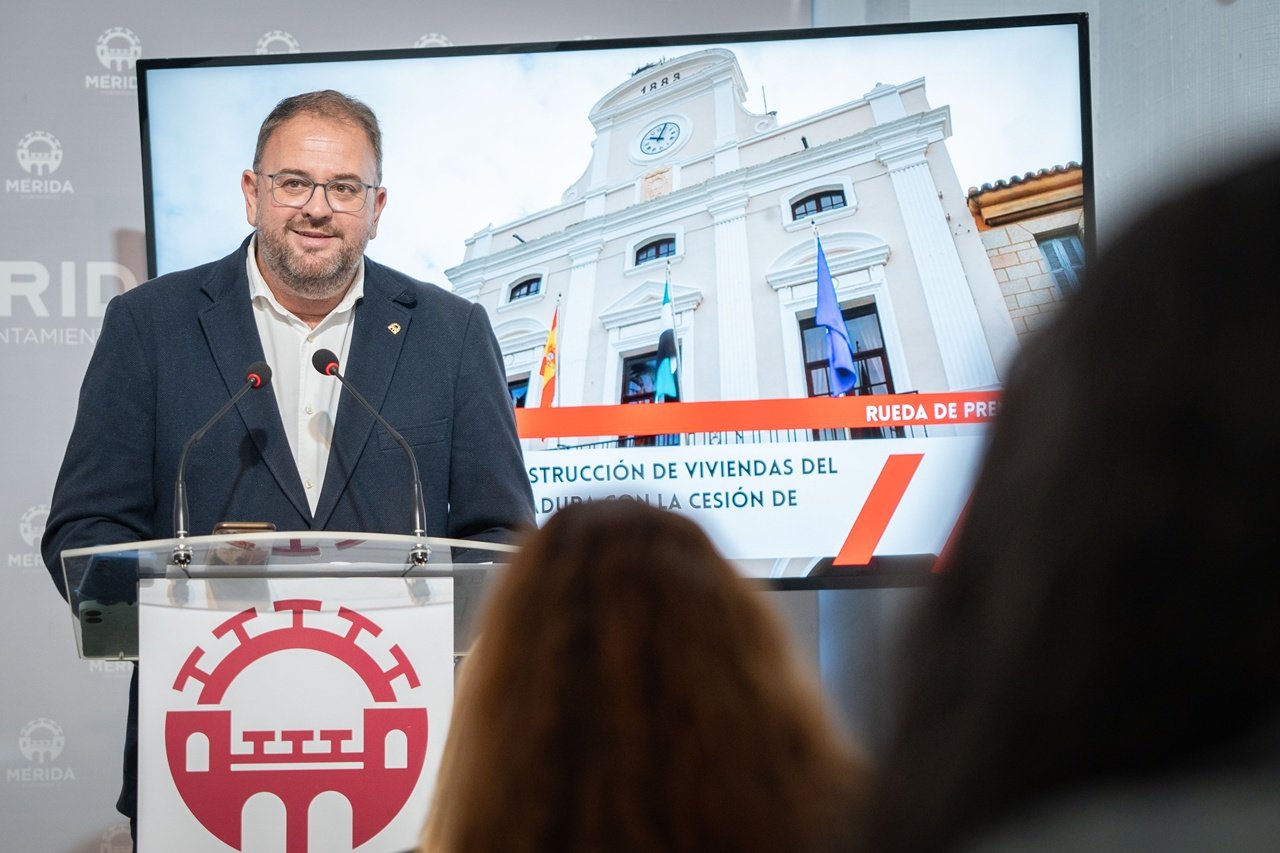El Ayuntamiento cede terreno a Urvipexsa para construir 136 viviendas de protección oficial en Mérida.