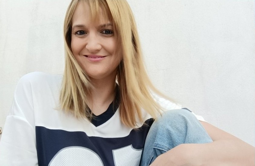 Presentación de «Reflejo envenenado» por Lucía González Lavado en la Biblioteca Municipal.