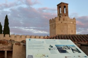 Renovación de la señalización turística en español en Badajoz