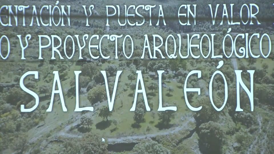 Avances en las excavaciones del Castillo de Salvaleón en Valverde del Fresno.