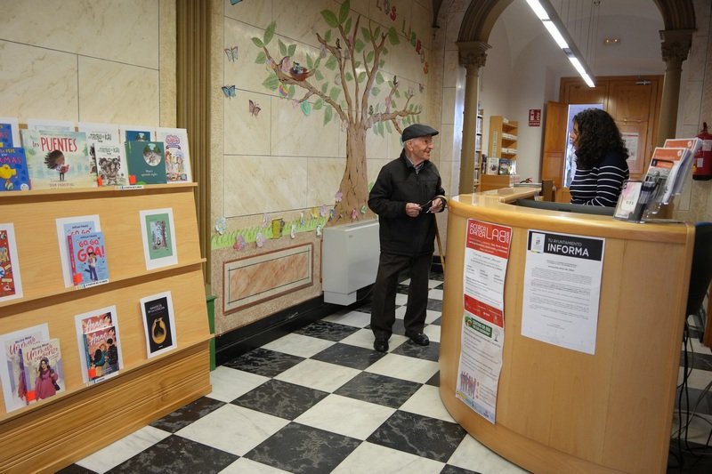 Philip Roth, autor del mes en la Biblioteca Felipe Trigo: ciclo de literatura «noviembre de miedo» con fantasmas, vampiras y aparecidos.