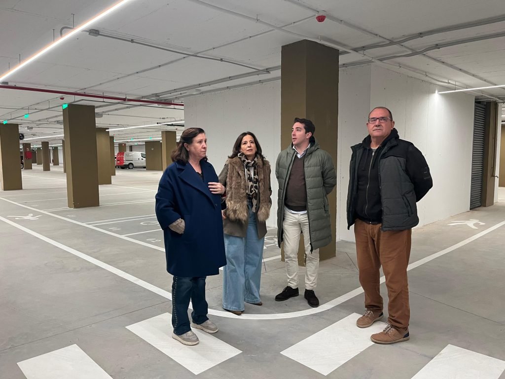 Se encuentra operativo el estacionamiento subterráneo de Plaza de España – Ayto. Don Benito. El horario de funcionamiento coincide con el de la zona azul: de lunes a sábado en el horario habitual de regulación, quedando libre a partir del sábado.