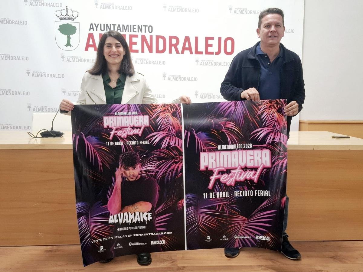 Tamara Rodríguez presenta a Alvama Ice como estrella del Festival Primavera Joven de Almendralejo