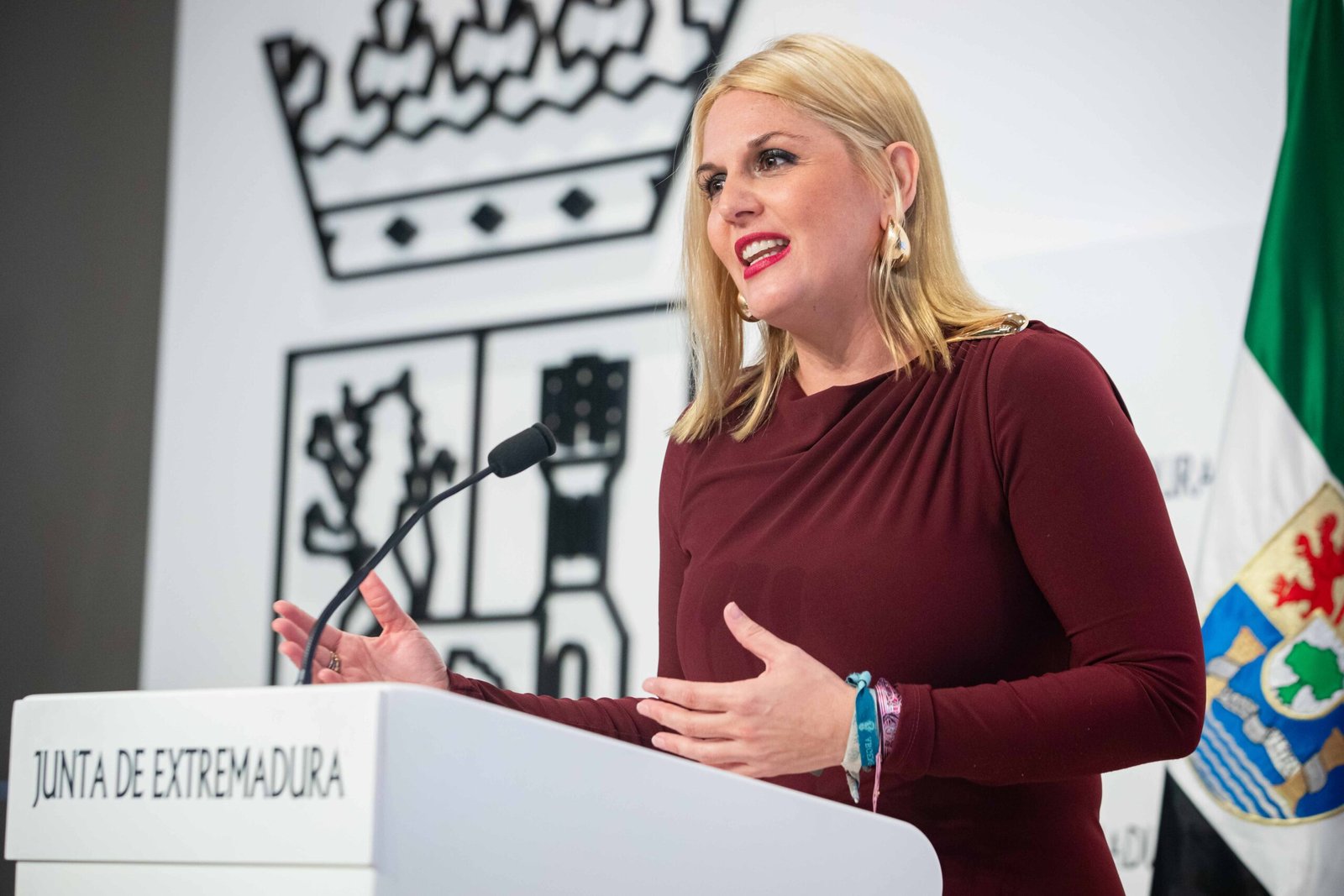 El Consejo de Gobierno aprueba ayudas para eficiencia energética en centros educativos.