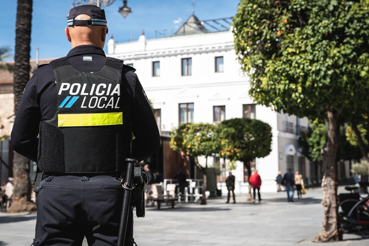 La Policía Local abrió la semana pasada 22 procedimientos por daños materiales y 3 por lesiones corporales