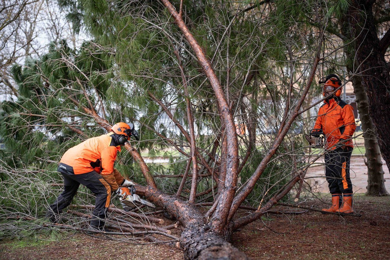 Atención de incidentes de tormentas en la Jefatura de Policía de la ciudad durante una semana