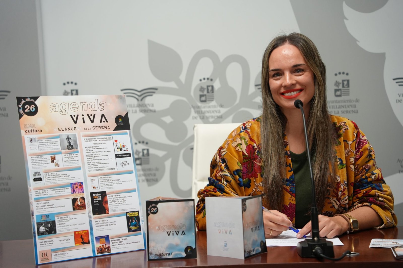 Disfruta de una programación cultural variada y accesible en español.