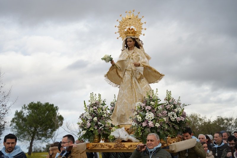 La Virgen de la Aurora llega a la ciudad, estará en la Iglesia de Nuestra Señora de la Asunción hasta el Lunes de Pascua