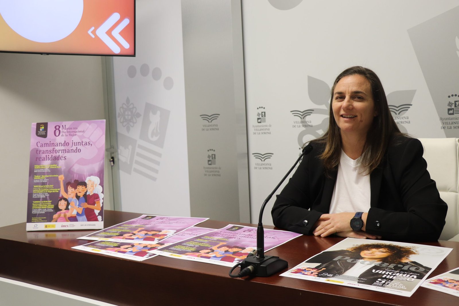 Celebración del Día Internacional de la Mujer con actividades educativas, culturales y deportivas.