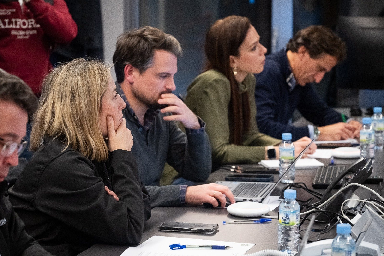 La Junta de Extremadura mantiene la Situación Operativa 1 de los planes INUNCAEX y PLATERCAEX en toda la región. Evacuaciones y medidas de emergencia se mantienen activas. Previsión meteorológica favorable para mañana.