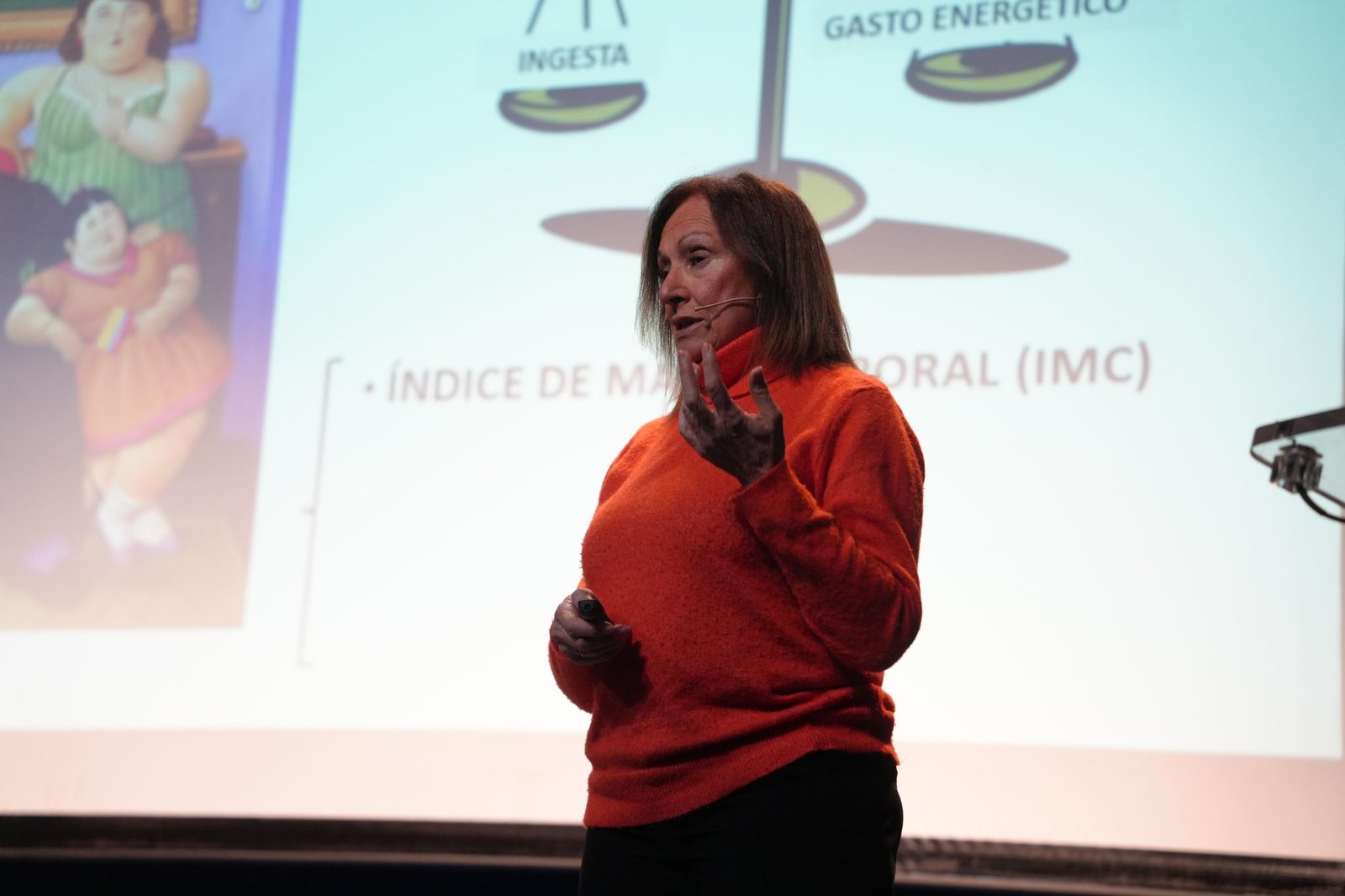 Pilar Santisteban habla sobre la obesidad en el siglo XXI, dentro del ciclo de conferencias «Ciencia para la ciudadanía».