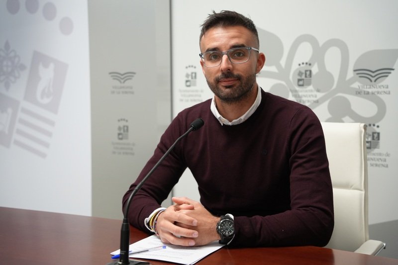 El Ayuntamiento trabaja para controlar plagas de insectos y roedores en la ciudad.