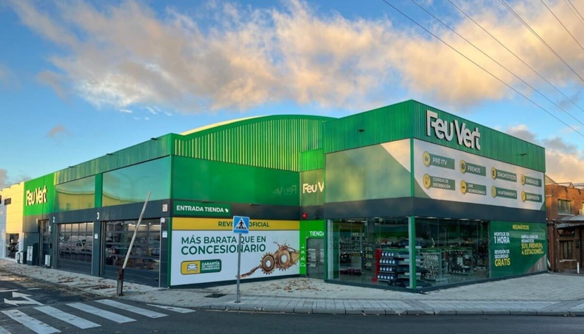 Feu Vert refuerza su especialización en el mantenimiento del automóvil en Extremadura con servicios de taller y mecánica avanzada