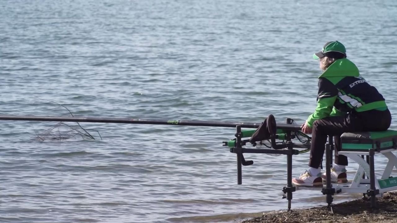 La Junta de Extremadura agiliza obtención de licencia de pesca con declaración responsable.