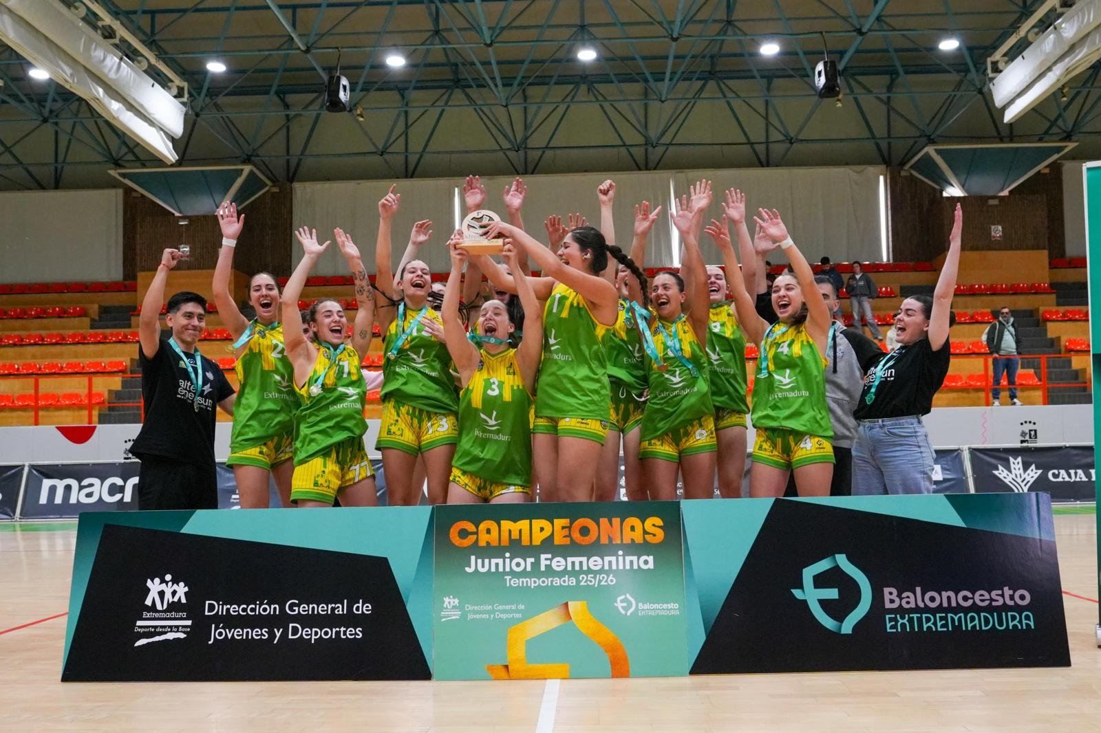 Al-Qázeres femenino y CBA Spain masculino ganan el Campeonato de Extremadura en Villanueva de la Serena.
