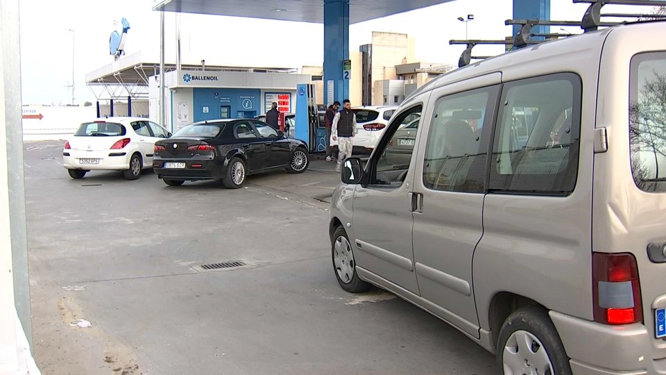 Aumentan los precios del diésel en Semana Santa: hasta 20 euros más que el año pasado