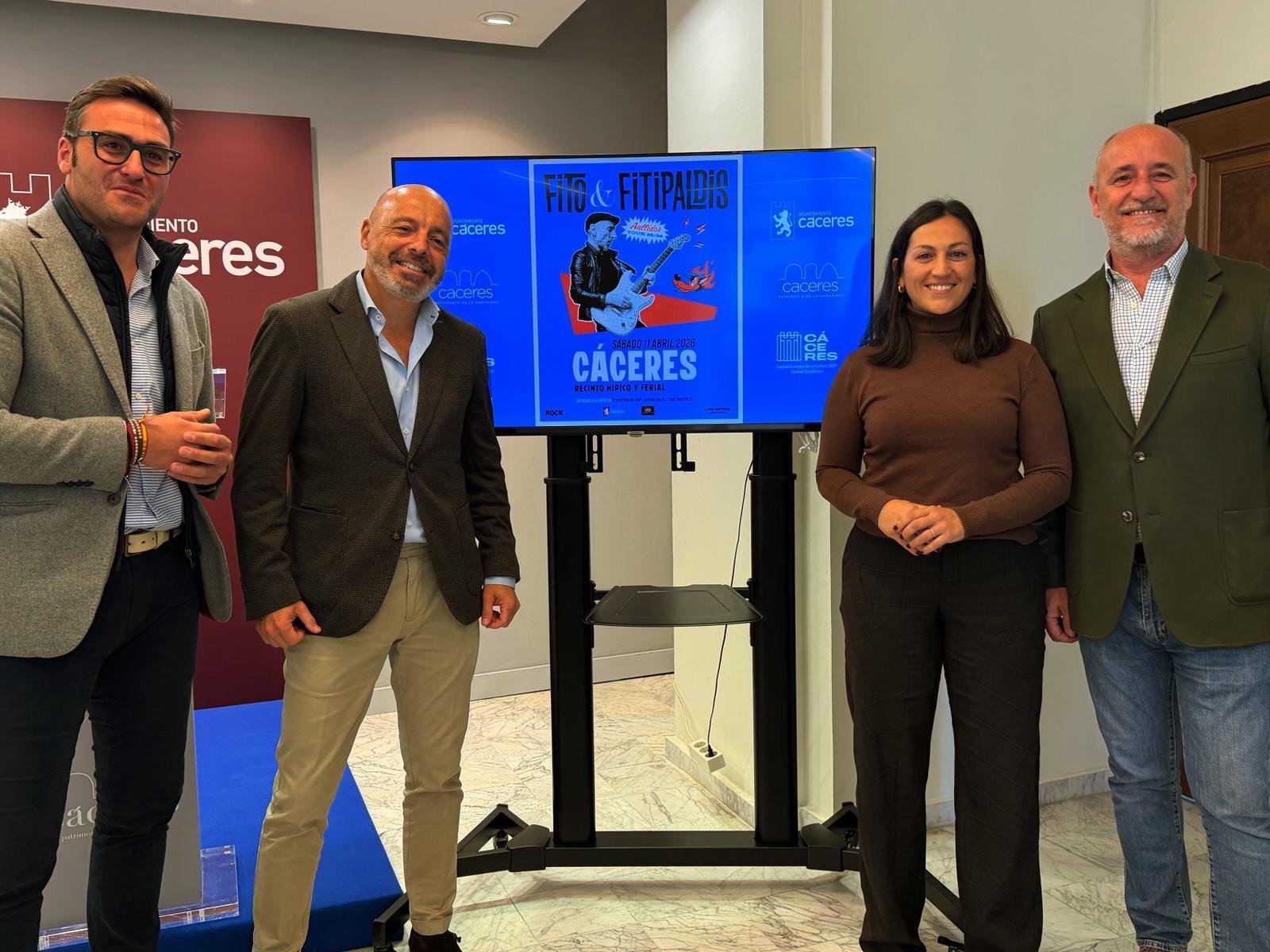 Concierto de Fito & Fitipaldis en Cáceres este sábado. Utiliza el servicio especial de autobús para llegar rápido y sin problemas de estacionamiento