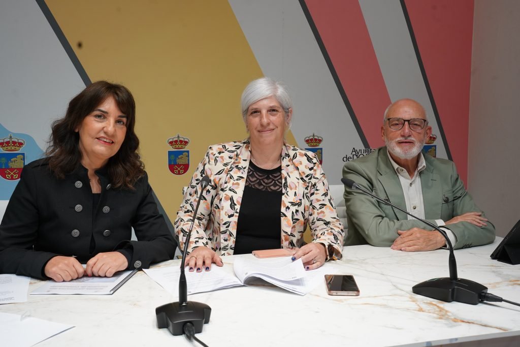 El Ayuntamiento renueva el convenio con Proines para atender a más de 1600 personas en el último año.