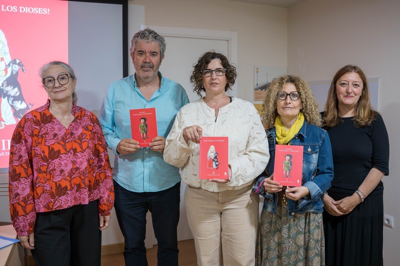 Reunión de más de 900 escolares en el Teatro Romano para la obra «Octavia, eu sunt!» en el marco de Emerita Lvdica.