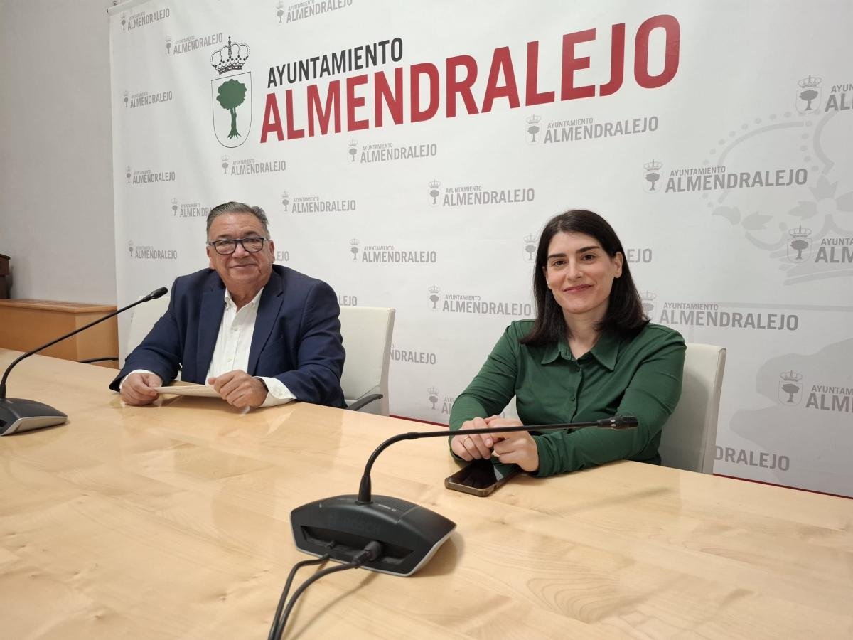 Almendralejo rinde homenaje a la Guardia Civil y al torero Luis Reina con las Medallas 2026