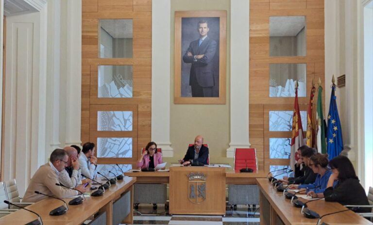 Cáceres realiza 76 análisis de legionela con resultados negativos y refuerza su protocolo de prevención