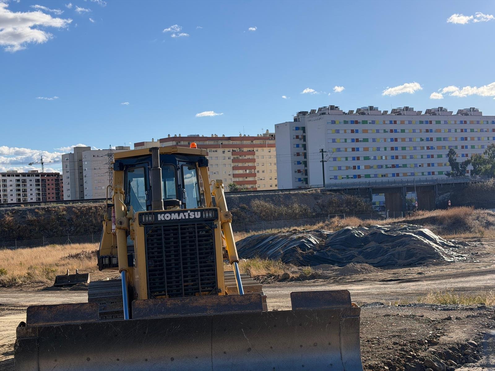 El Ayuntamiento de Cáceres agiliza la retirada de restos en obras municipales